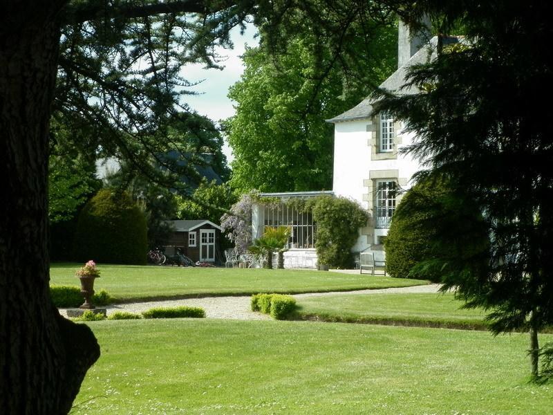 Manoir De La Baronnie Bed & Breakfast Saint-Malo Exterior photo