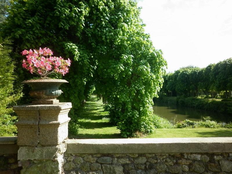 Manoir De La Baronnie Bed & Breakfast Saint-Malo Exterior photo