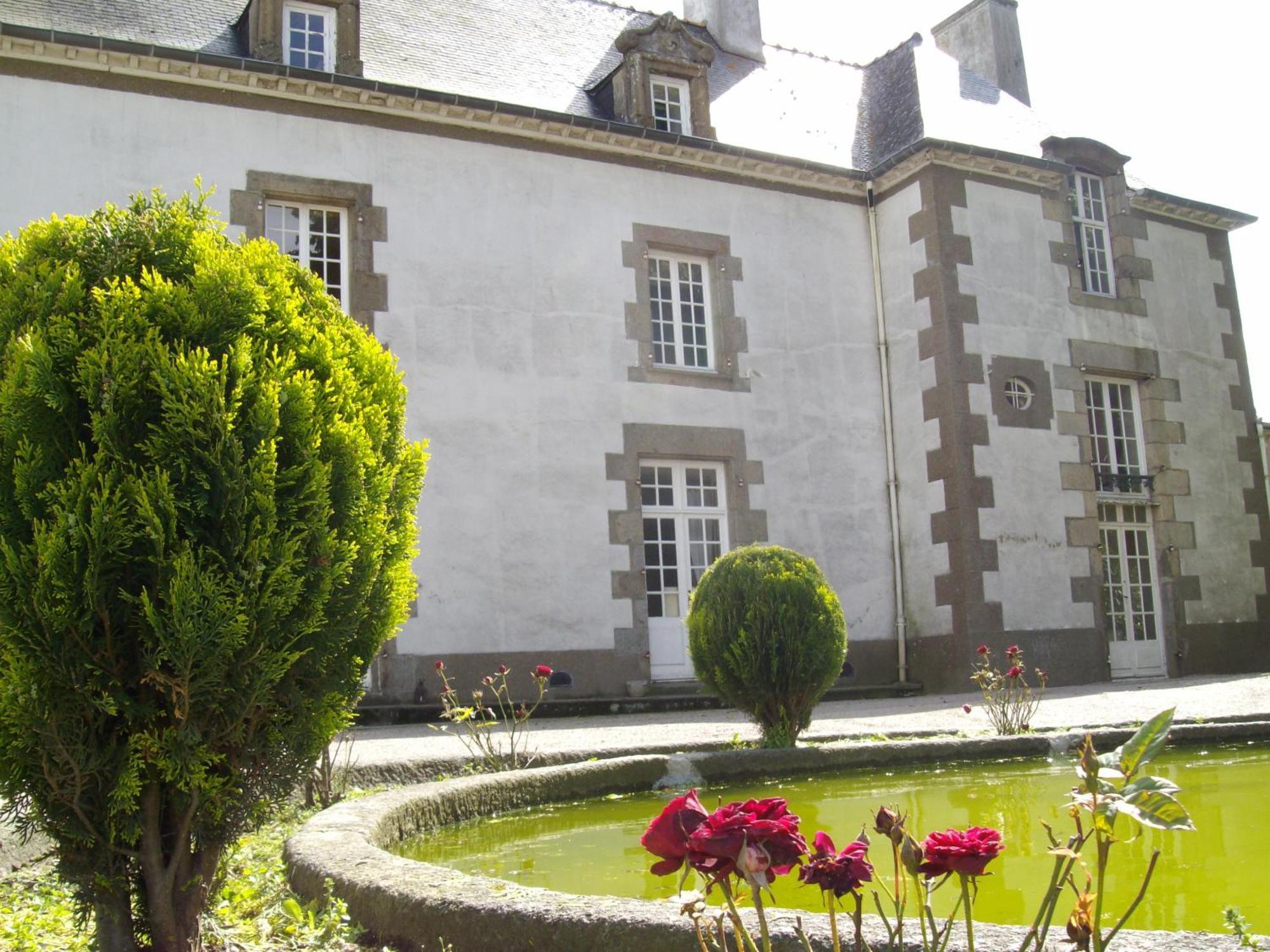 Manoir De La Baronnie Bed & Breakfast Saint-Malo Exterior photo